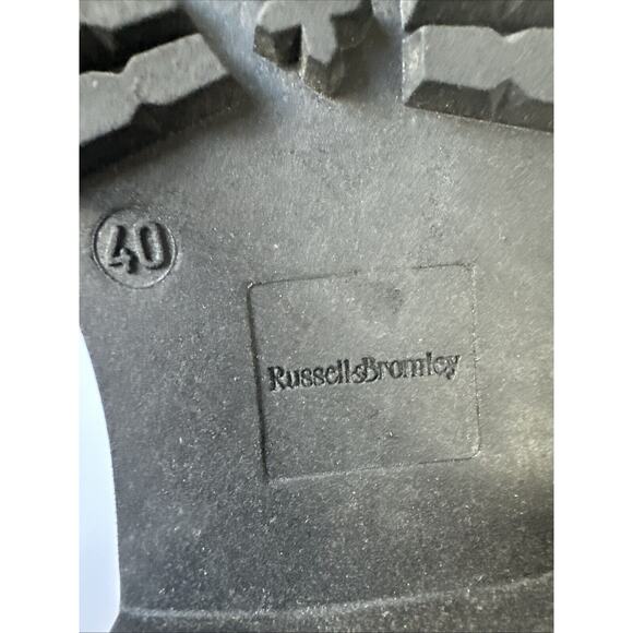 Russell & Bromley Suede Boots Size 9 (EU 40) - Picture 9 of 9